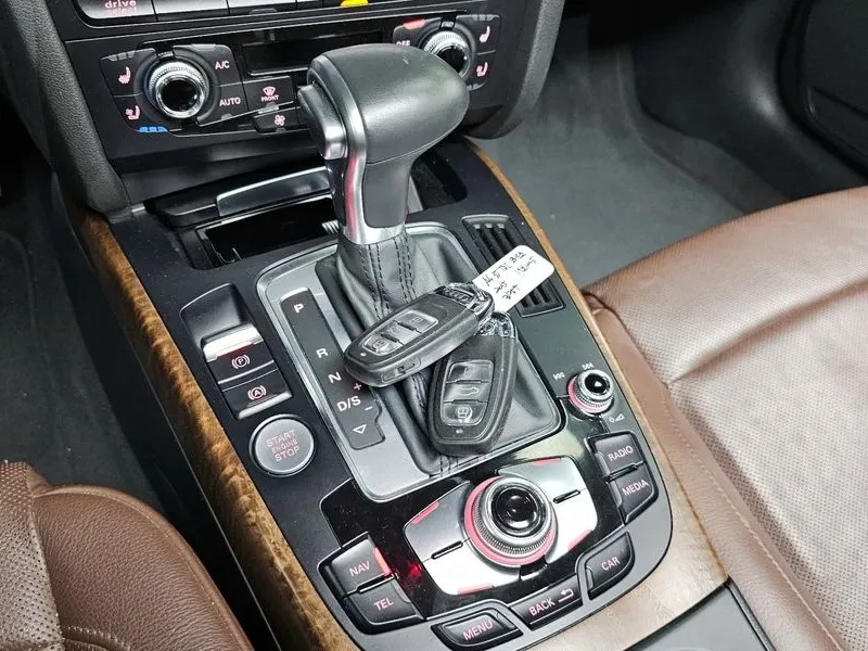 Audi A4 2.0 TDI Quattro - изображение 9