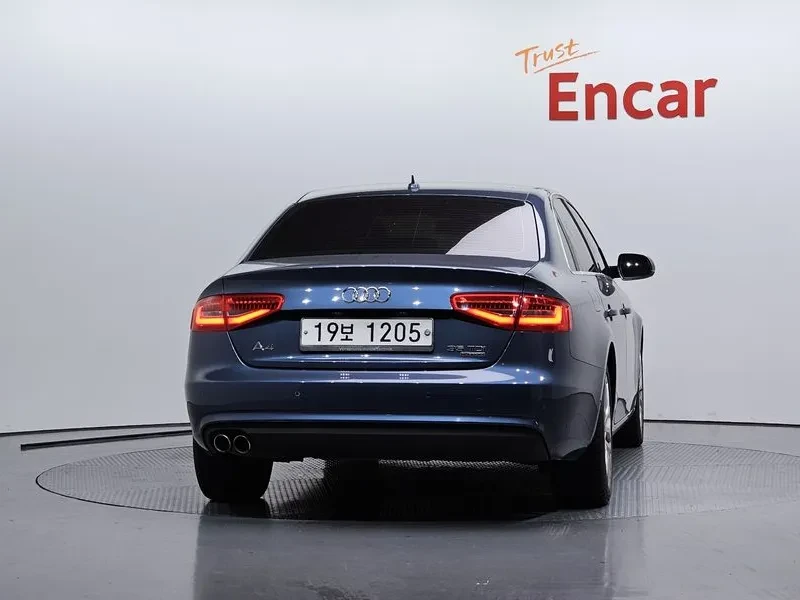 Audi A4 2.0 TDI Quattro - изображение 4