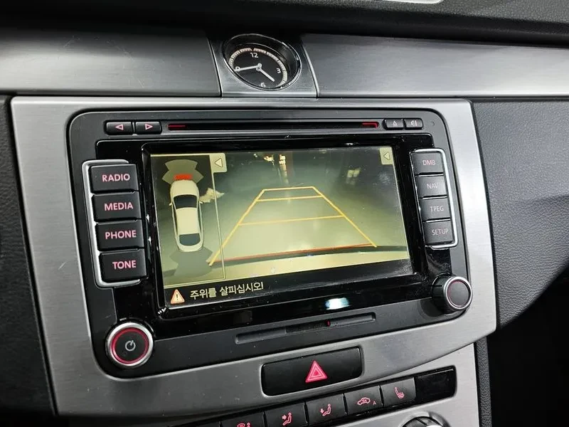 VW CC 2.0 TDI 4Motion, снимка 15 - Автомобили и джипове - 54303469