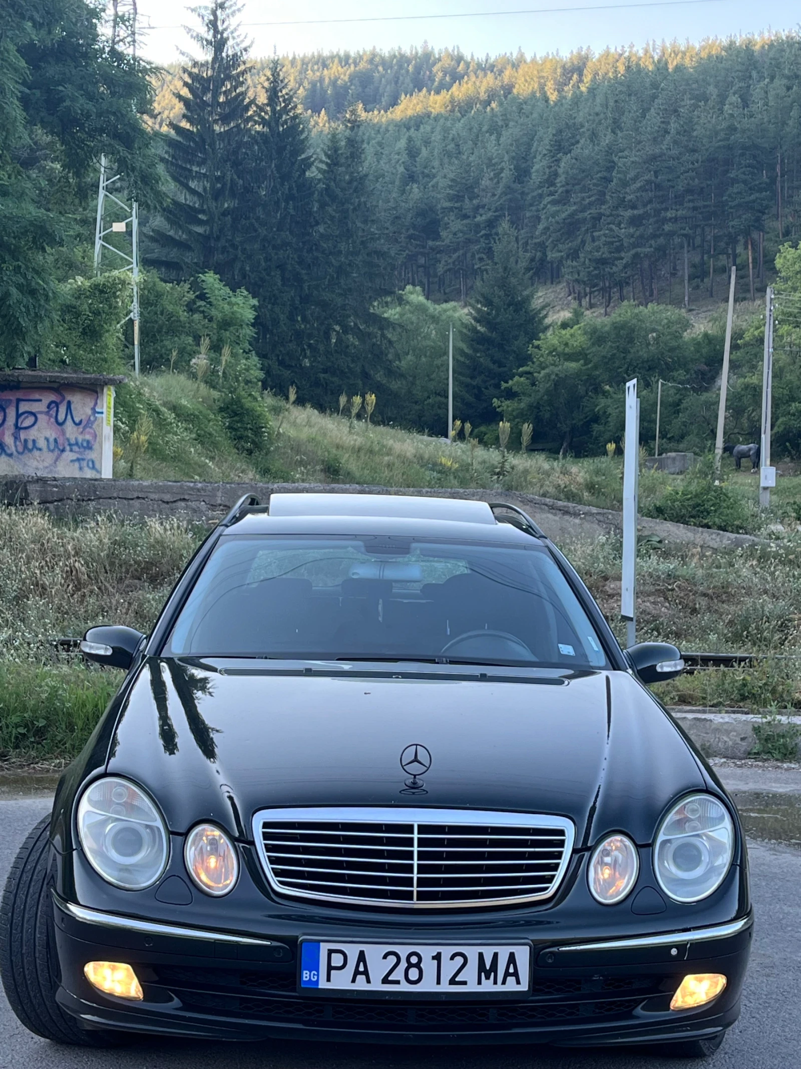 Mercedes-Benz E 320, снимка 1