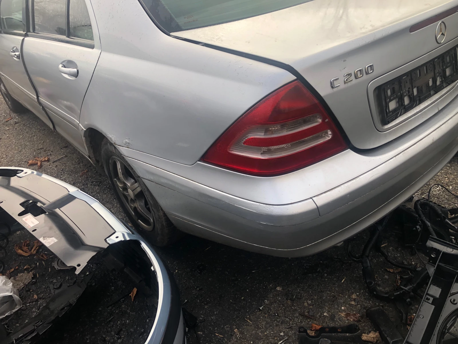 Mercedes-Benz C 200 C200 kompresor - изображение 3