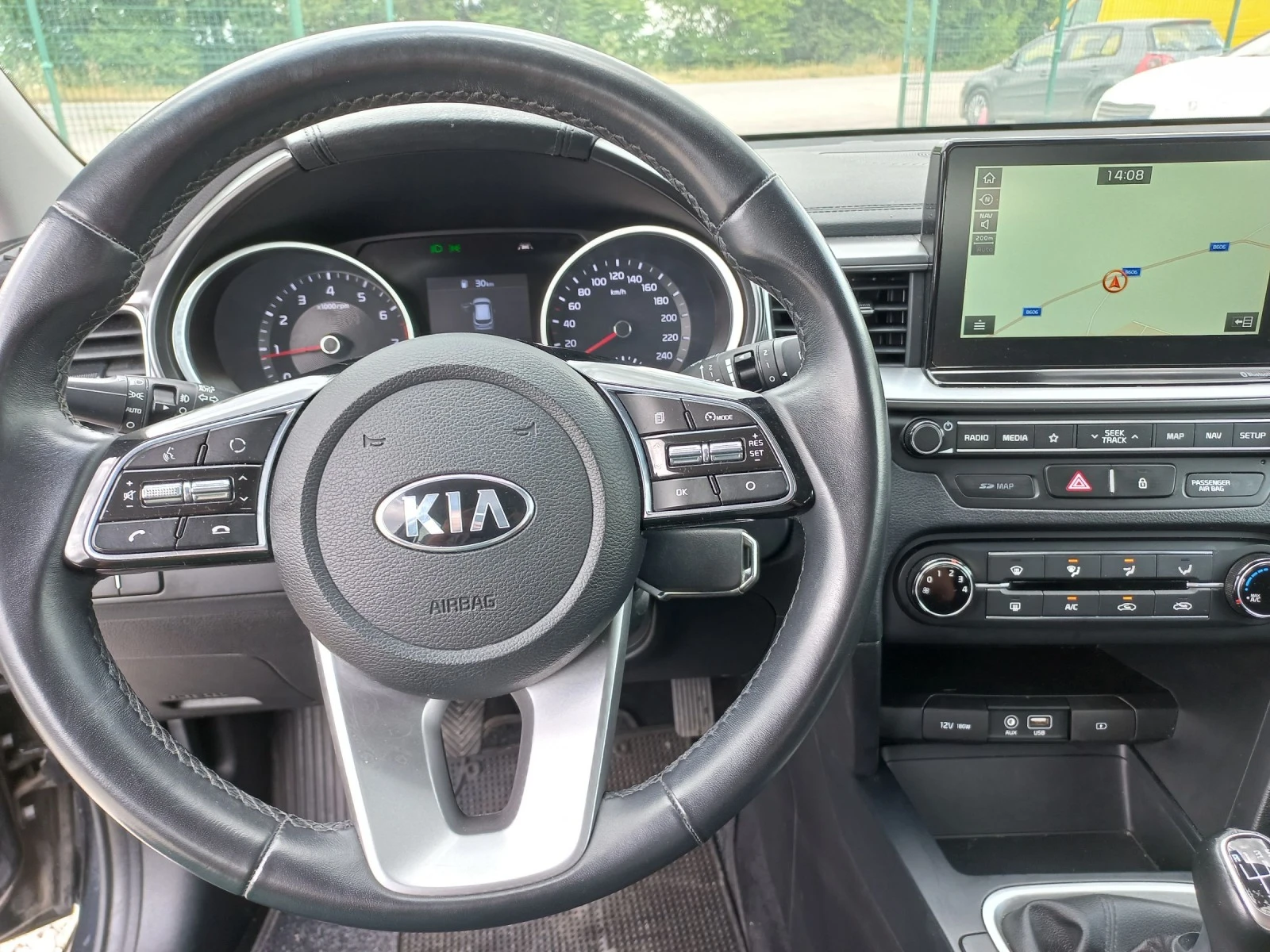 Kia Ceed 1.4-102кс. - изображение 10