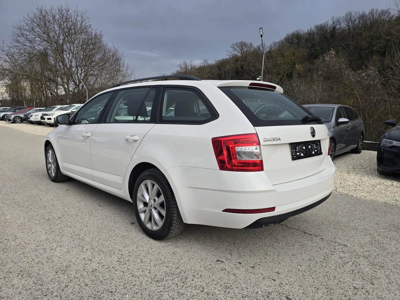 Skoda Octavia 2.0TDI - 150к.с. - изображение 5