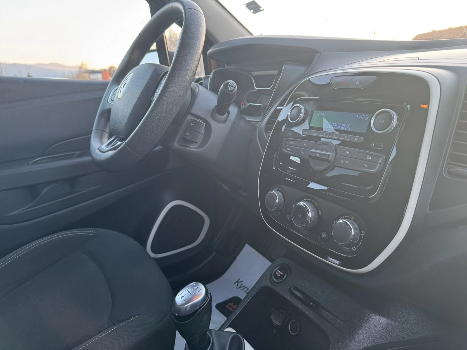 Renault Captur  - изображение 10