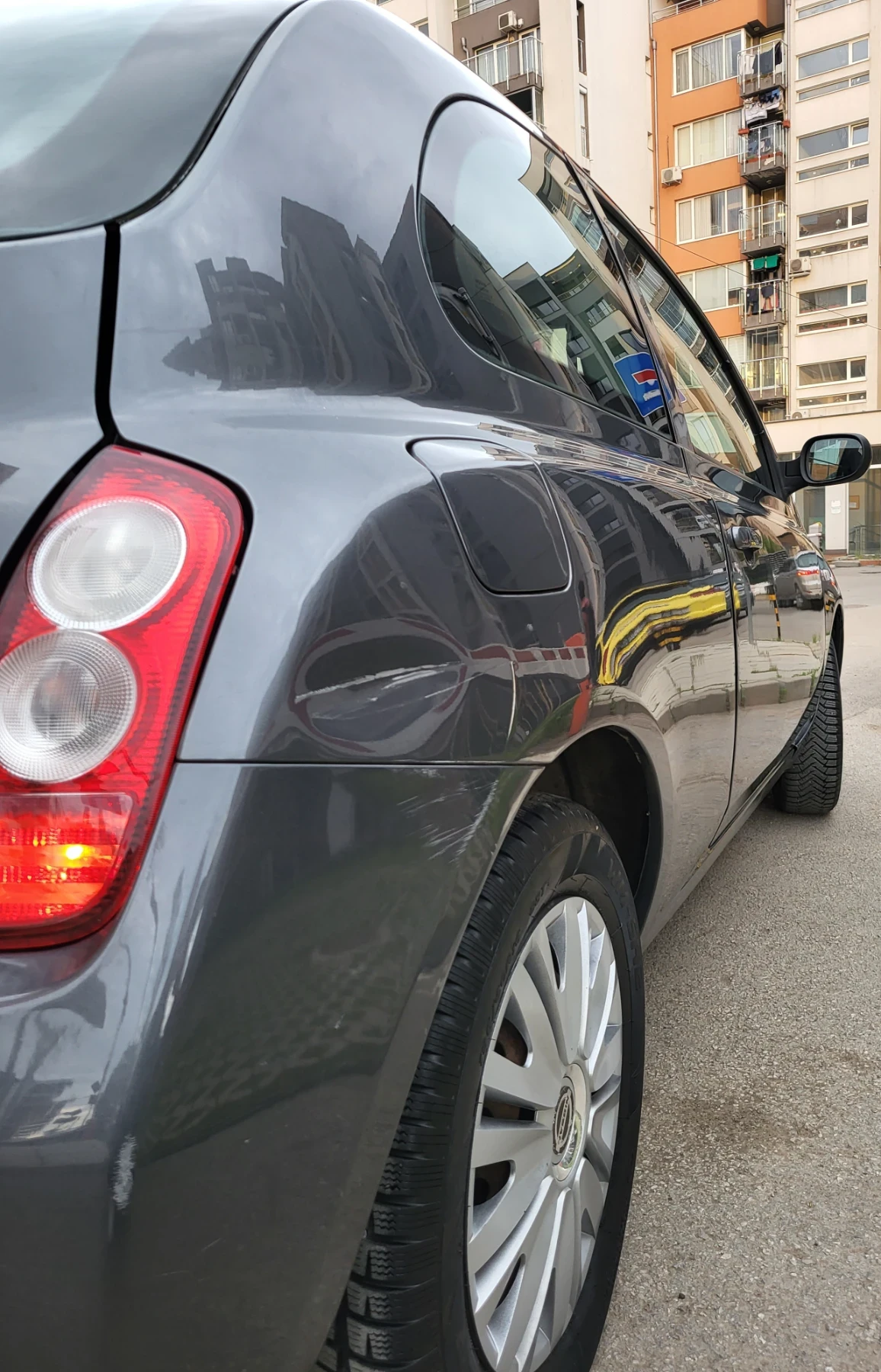 Nissan Micra  - изображение 6