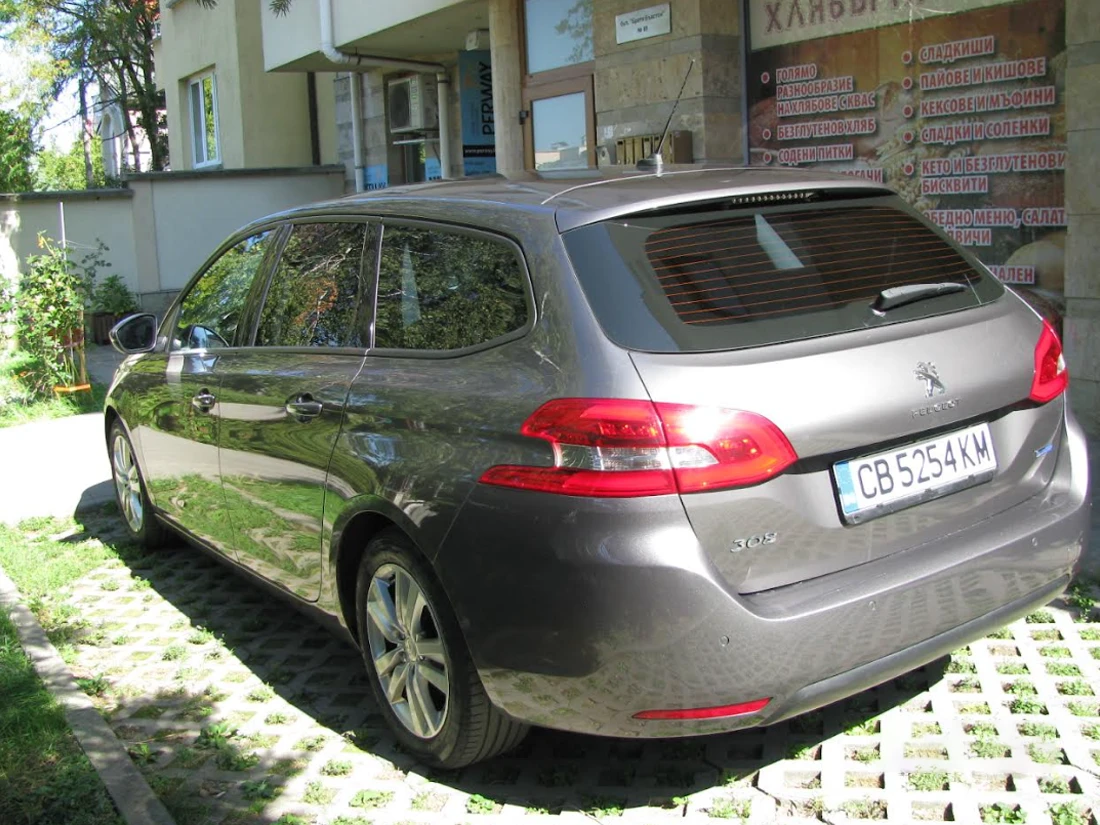 Peugeot 308 1.6HDI Blue HDi - изображение 4