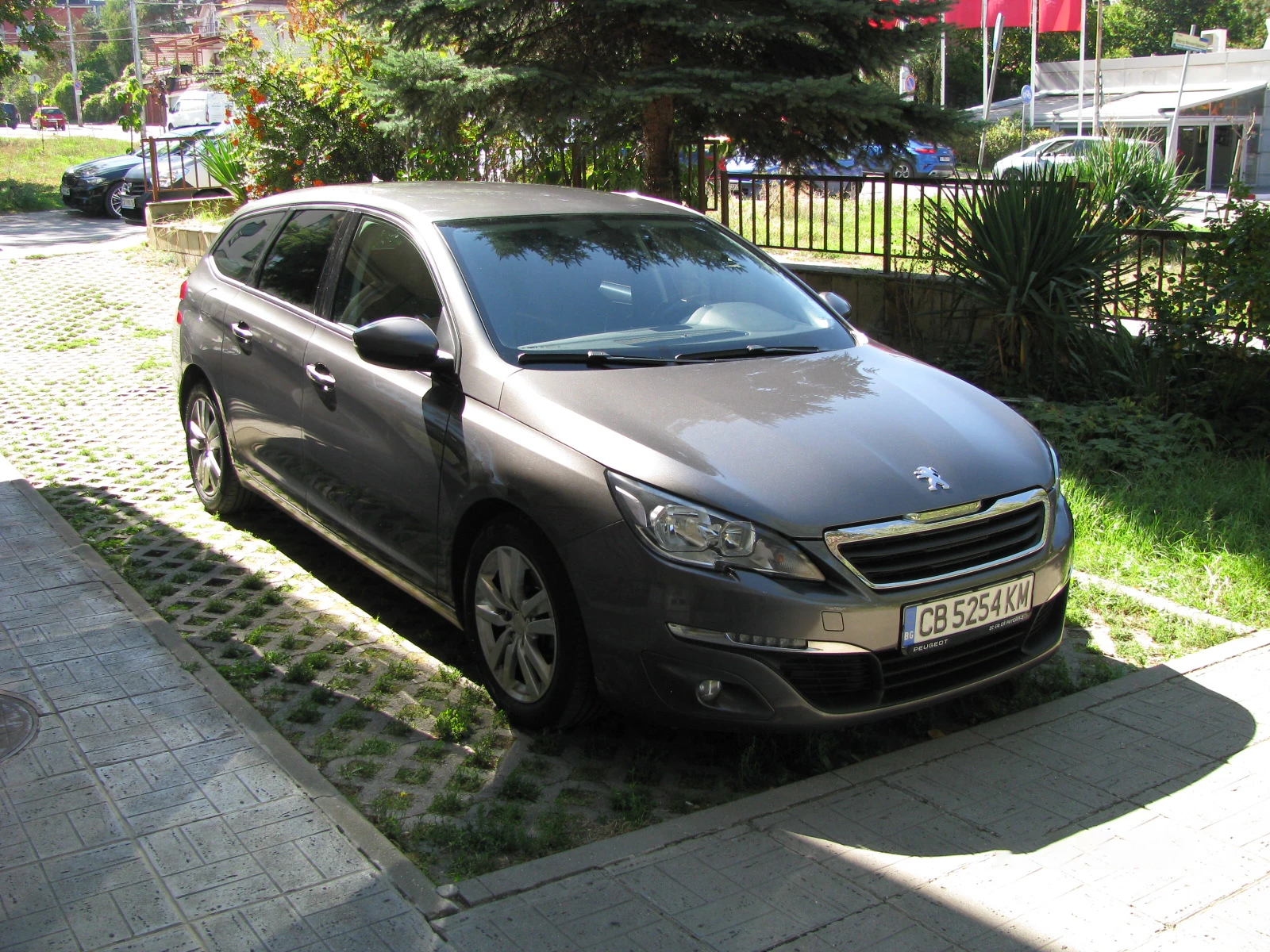 Peugeot 308 1.6HDI Blue HDi - изображение 7