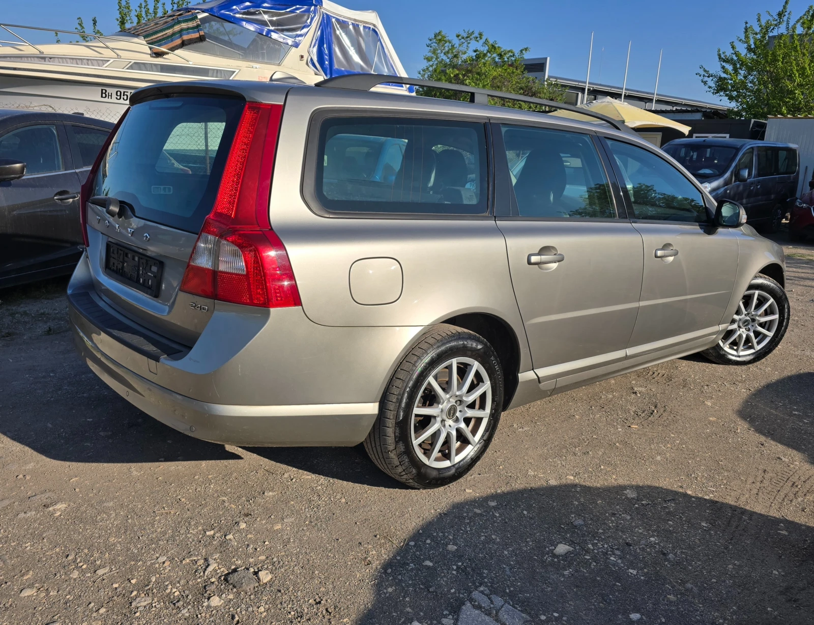 Volvo V70 2.4d/КОЖА/УНИКАТ - изображение 4