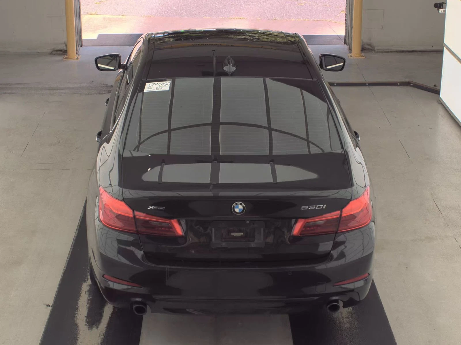 BMW 530 xDrive ФИКСИРАНА ЦЕНА ДО БГ! ПОДГРЕВИ/HEAD-UP/ПАНО - изображение 5