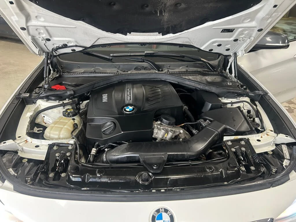 BMW 3gt 335i Подгрев/Performance package/Панорама - изображение 4