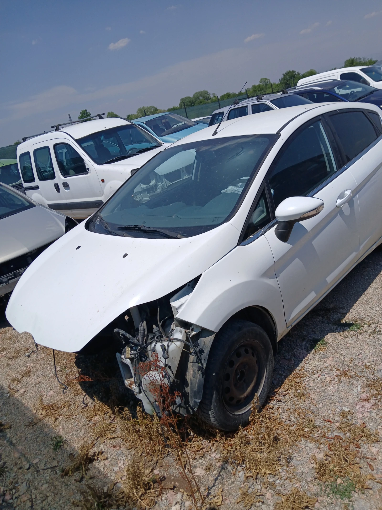 Ford Fiesta Ford fiesta 1.4 1.25 бензин на части | Mobile.bg — изображение 6