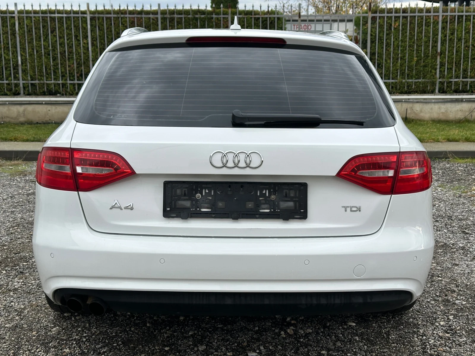 Audi A4 2.0 TDI 177HP Advanced FACELIFT  - изображение 5