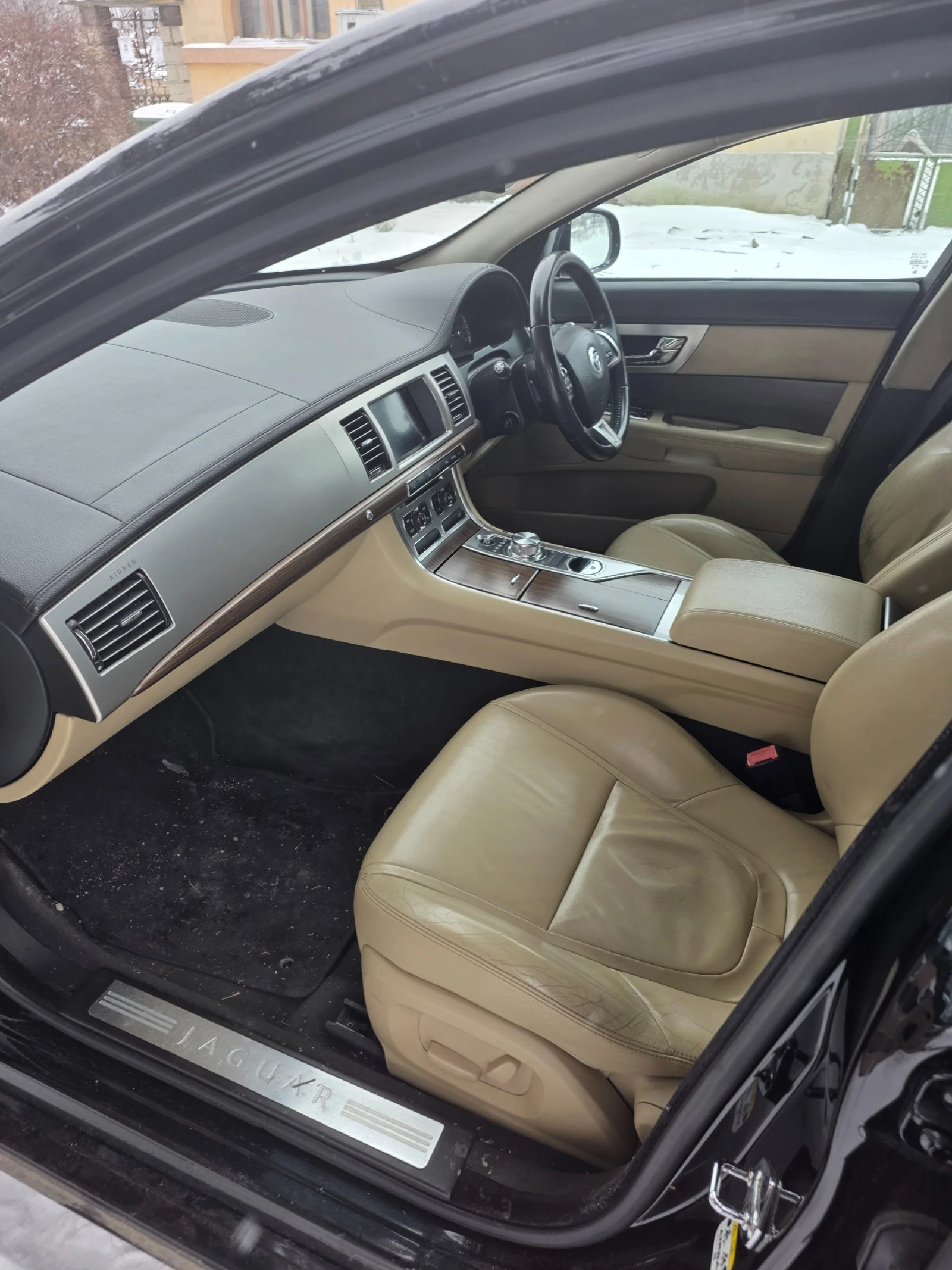 Jaguar Xf 2.2 - изображение 8