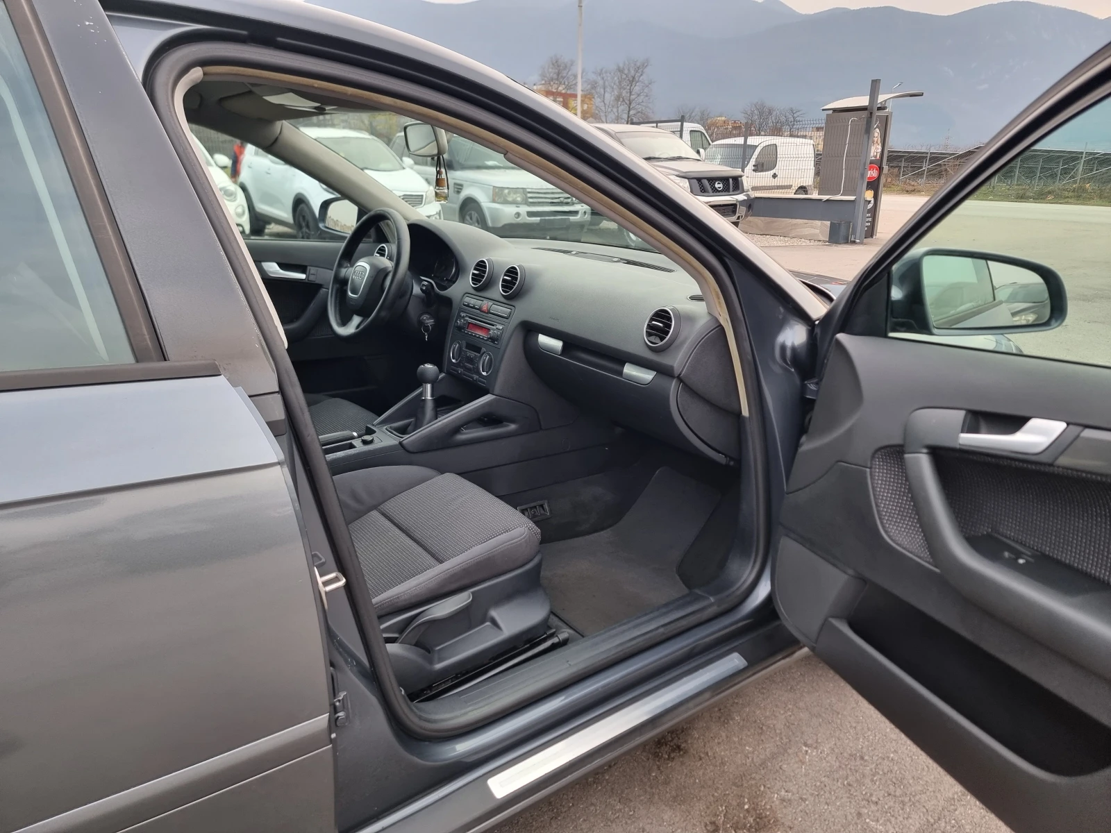 Audi A3 1.9TDI, снимка 15 - Автомобили и джипове - 53717094