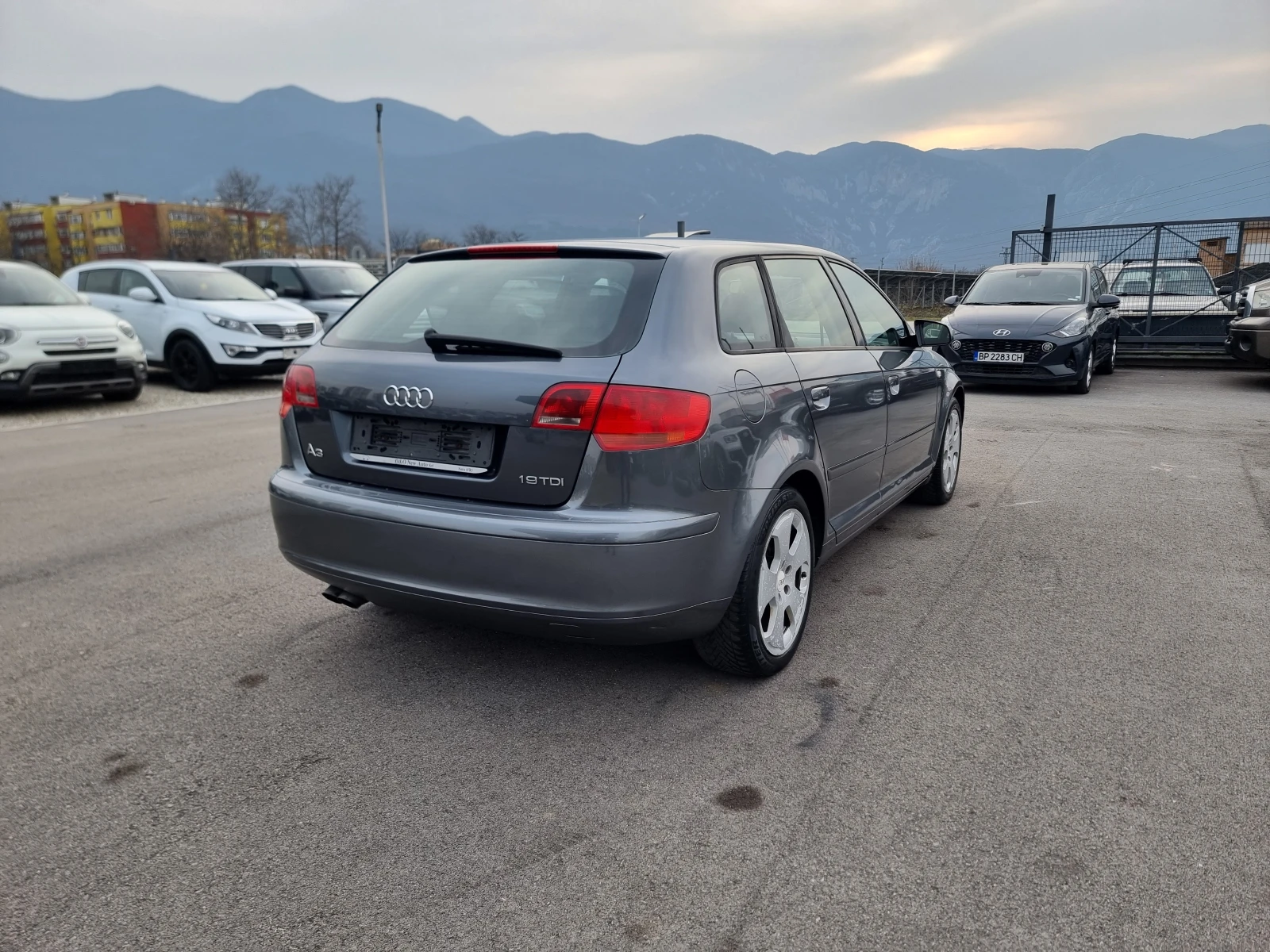 Audi A3 1.9TDI, снимка 6 - Автомобили и джипове - 53717094