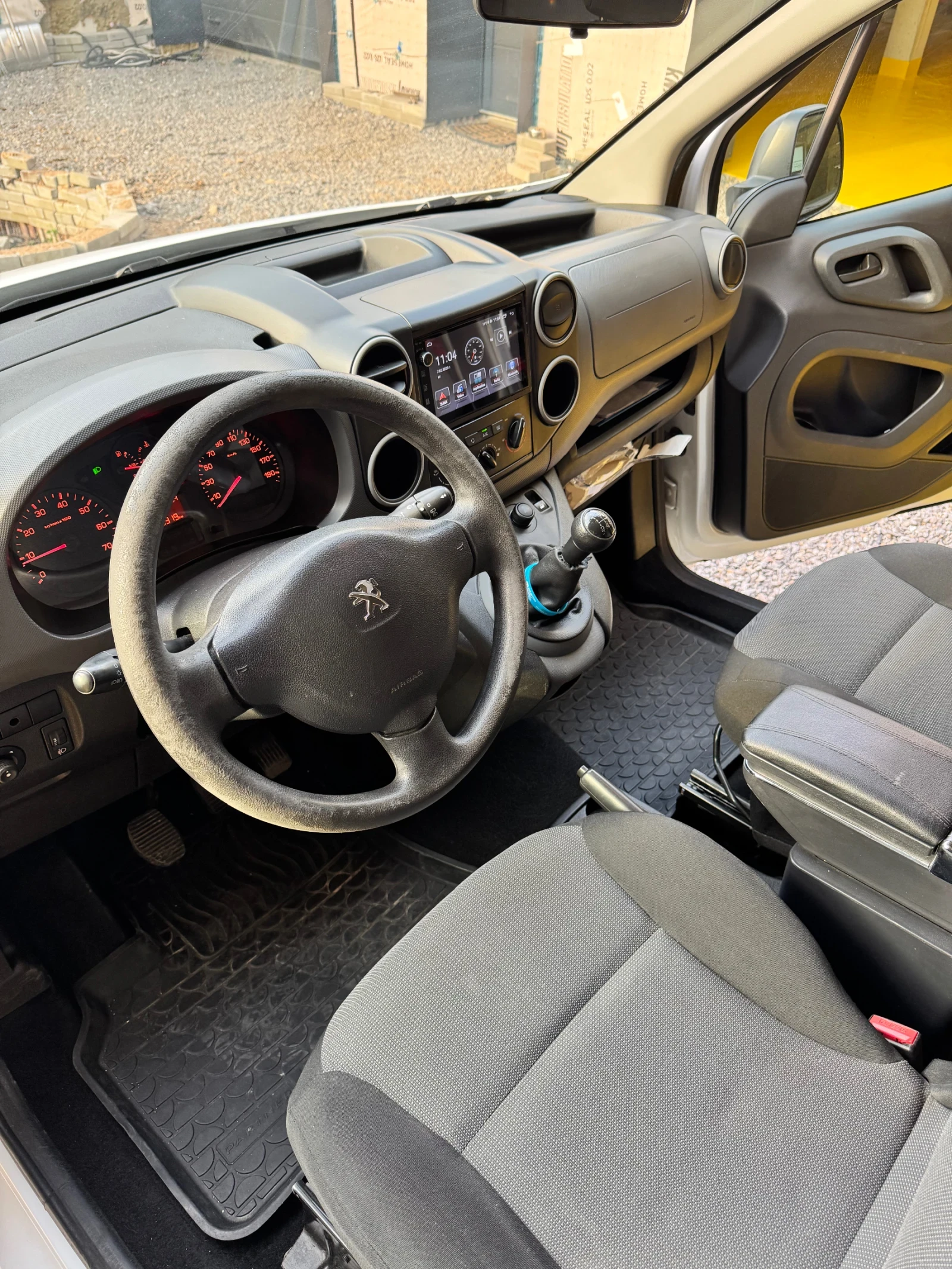 Peugeot Partner teppe