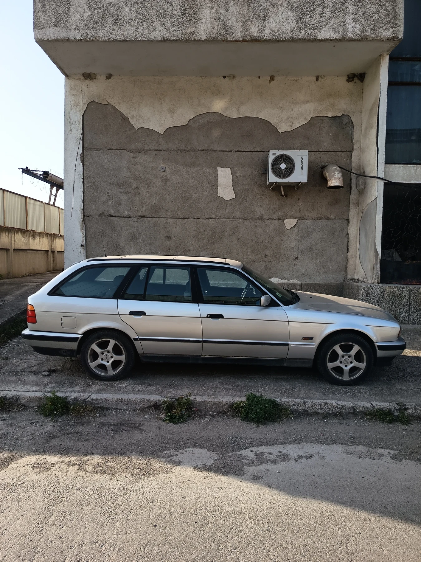 BMW 520 Е 34, снимка 4 - Автомобили и джипове - 54206445