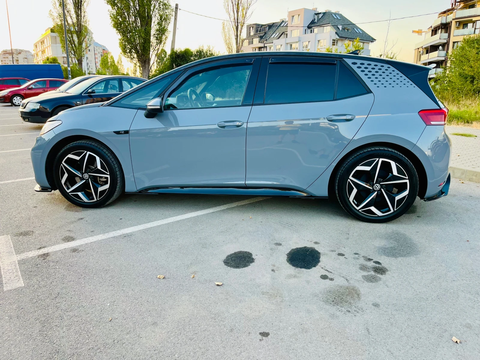 VW ID.3 Facelift Теглич Matrix ACC HUD Pano , снимка 4 - Автомобили и джипове - 54645514