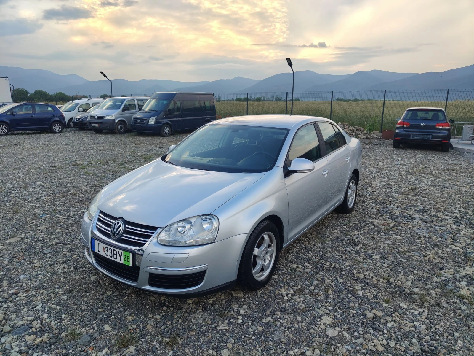 VW Jetta 1.6 i 102