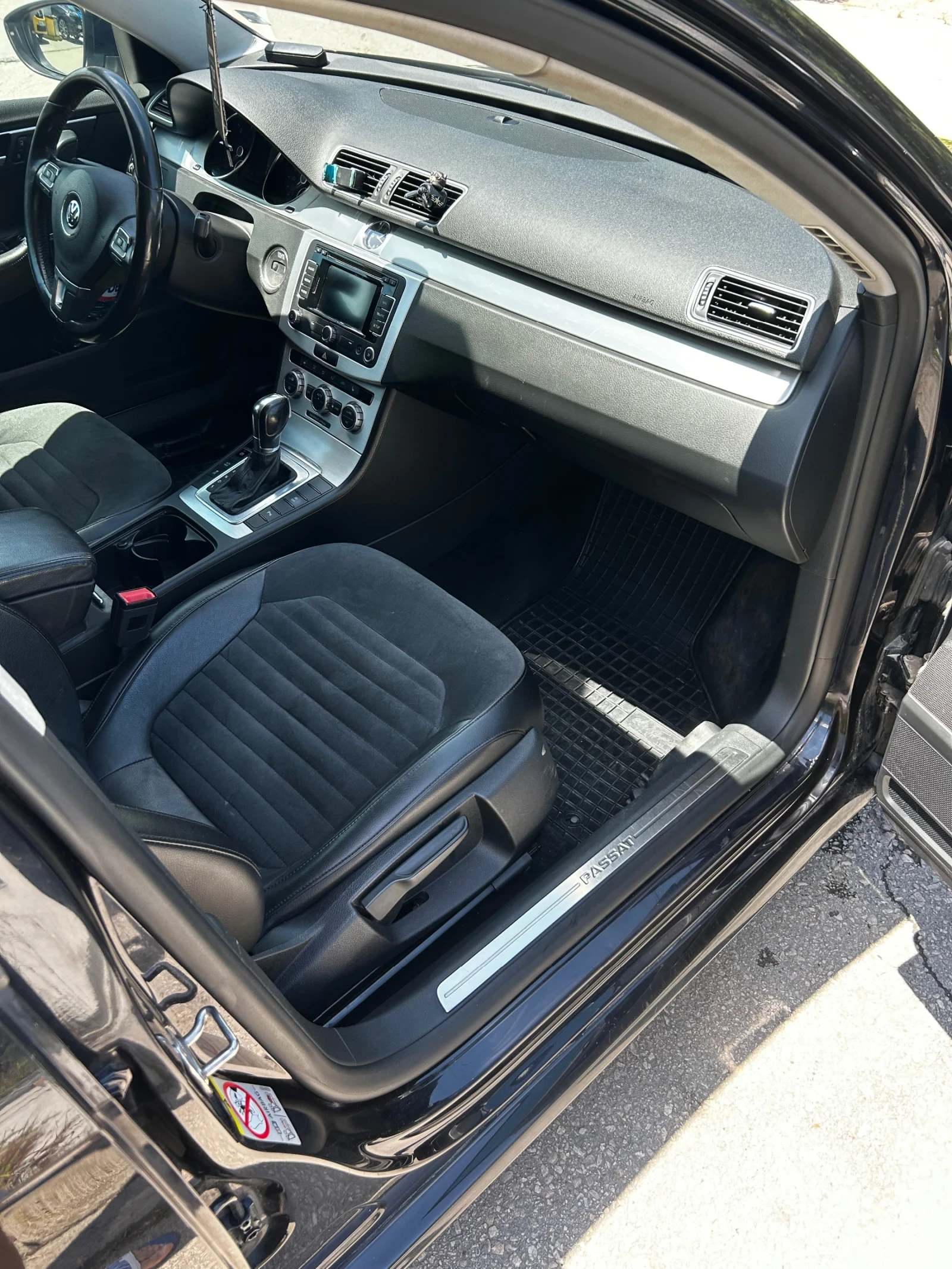 VW Passat B7, снимка 8 - Автомобили и джипове - 54916730