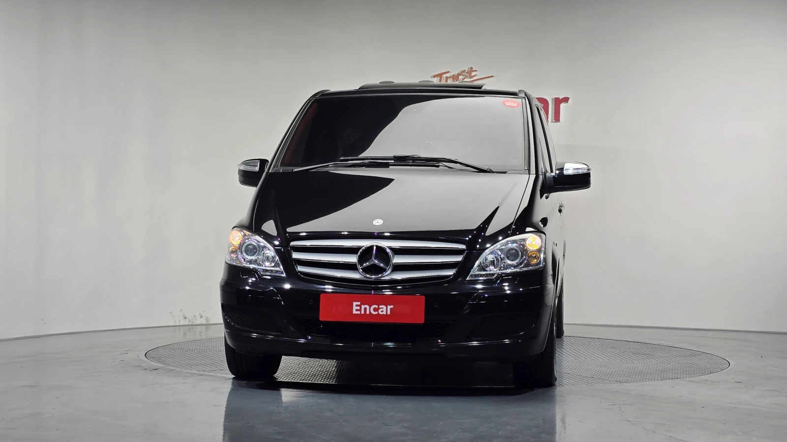 Mercedes-Benz V 300 ЛЮК* КРАЙНА ЦЕНА, снимка 3 - Автомобили и джипове - 55496213