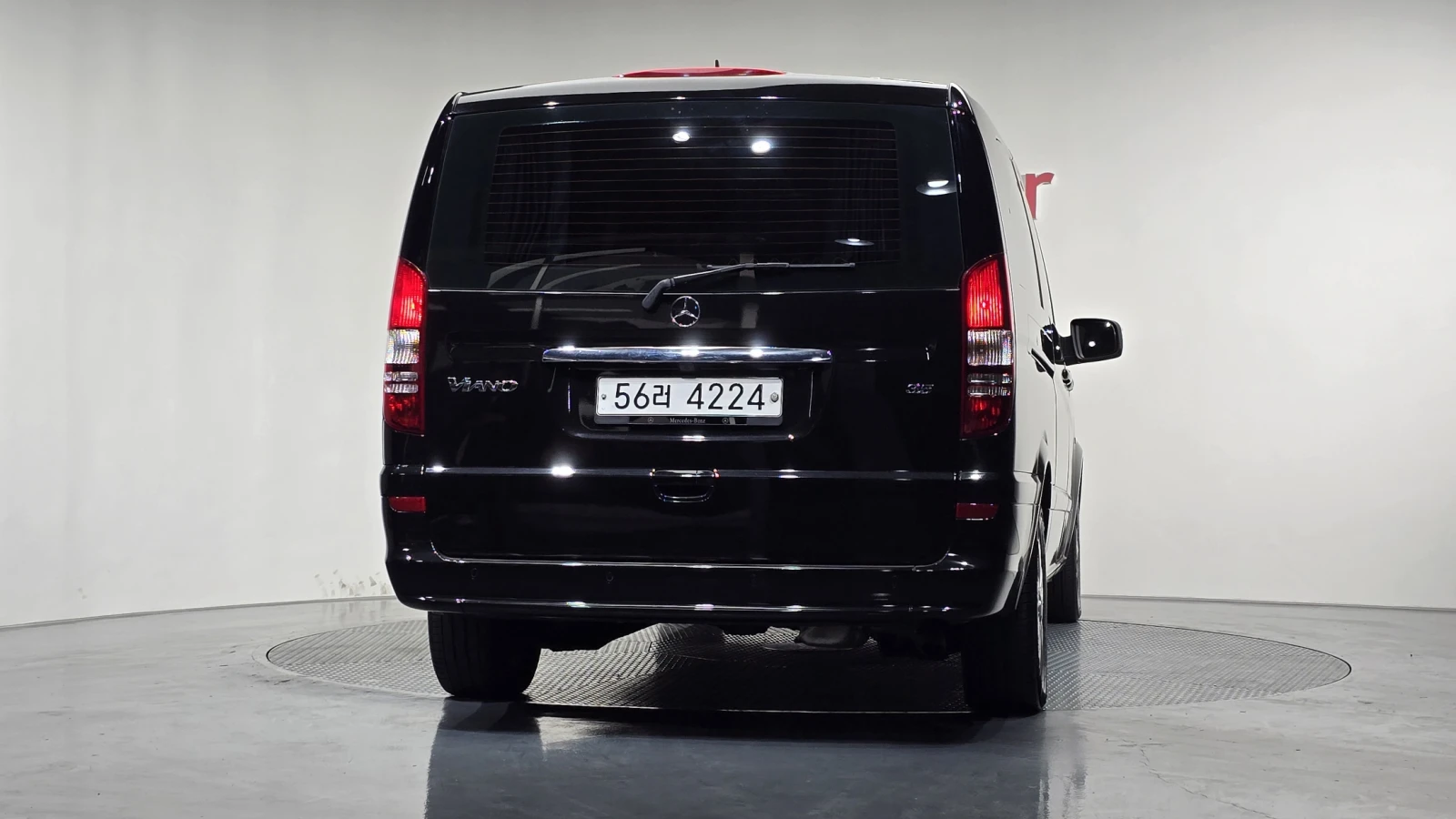 Mercedes-Benz V 300 ЛЮК* КРАЙНА ЦЕНА, снимка 4 - Автомобили и джипове - 55496213