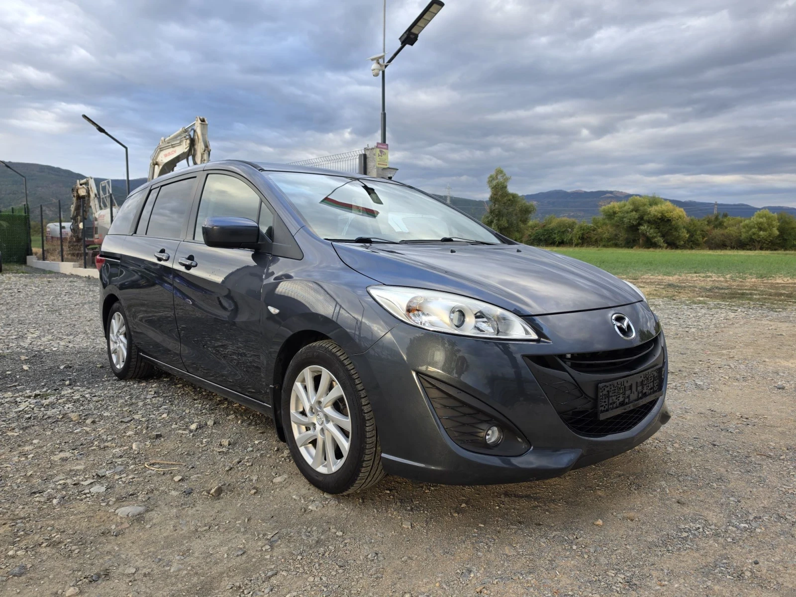 Mazda 5 1.6 HDI, снимка 8 - Автомобили и джипове - 56183443