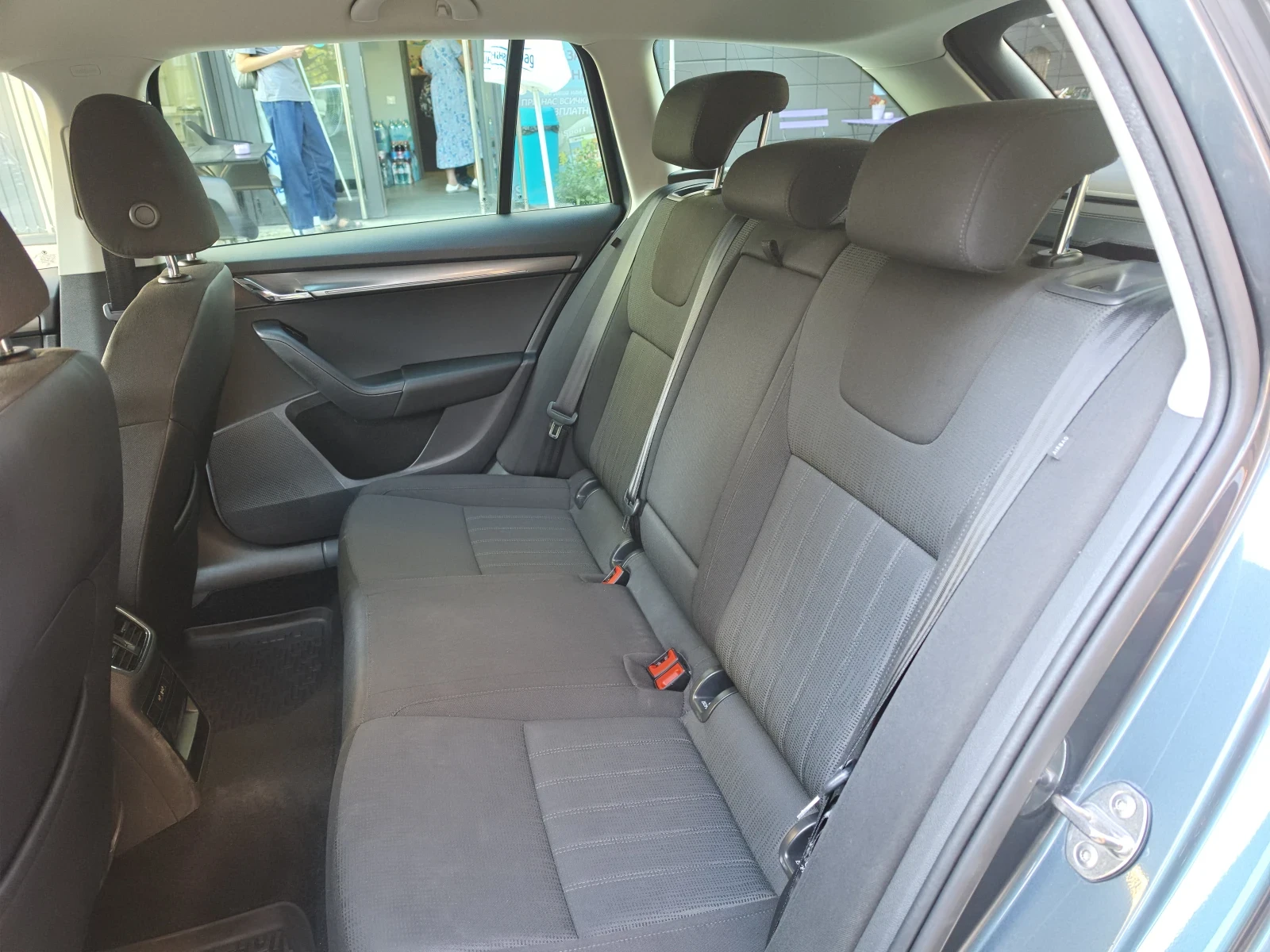 Skoda Octavia Vision, снимка 14 - Автомобили и джипове - 56229982