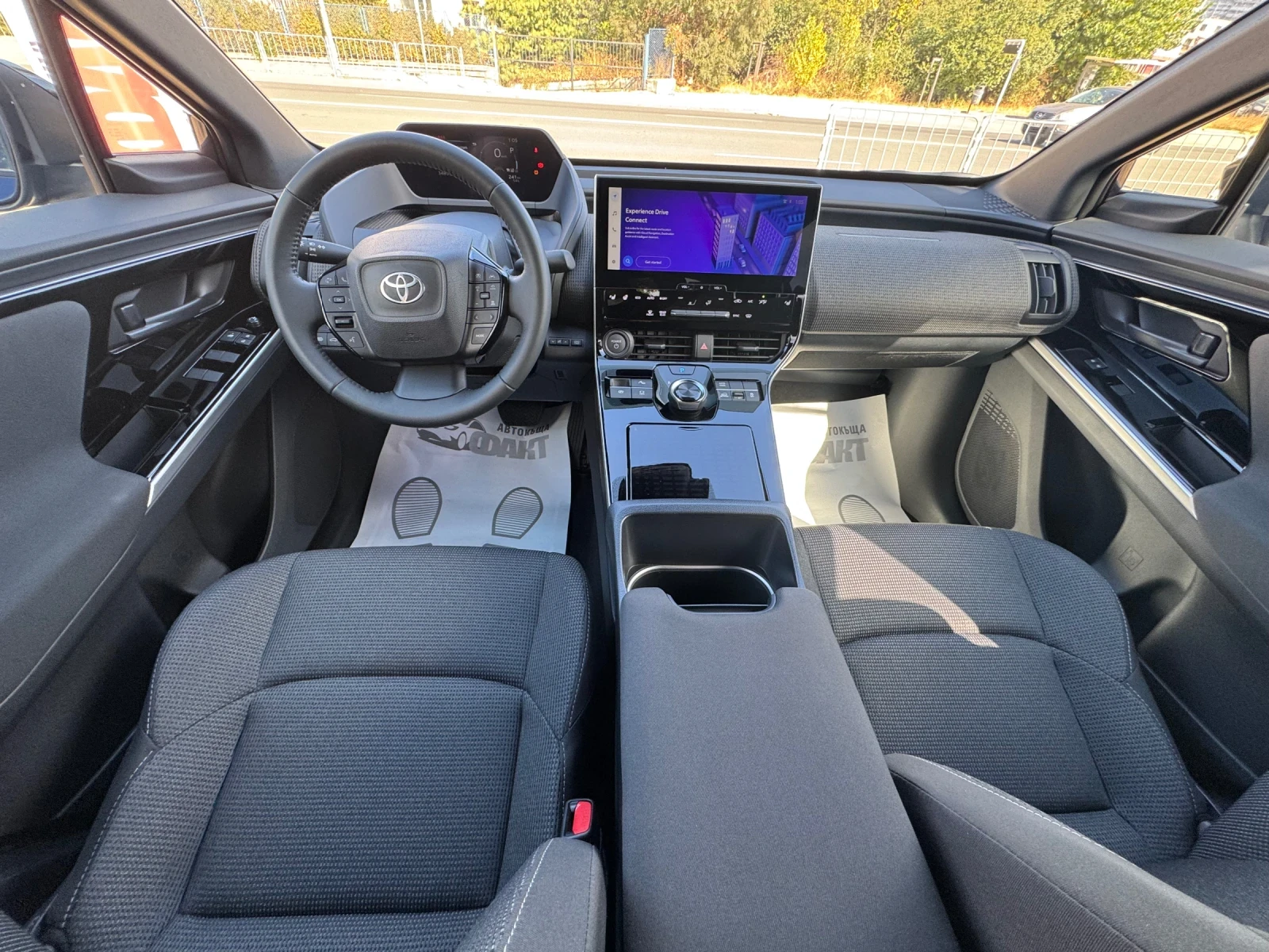 Toyota bZ4X 4X4!!!ELEKTRIC DRIVE/3000��!! | Mobile.bg � ����������� 8