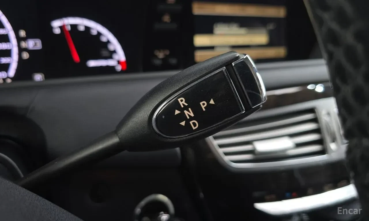 Mercedes-Benz CL 63 AMG AMG* * LANE ASSIST* * CAMERA* * DISTRONIC* * MEMOR | Mobile.bg � ����������� 9