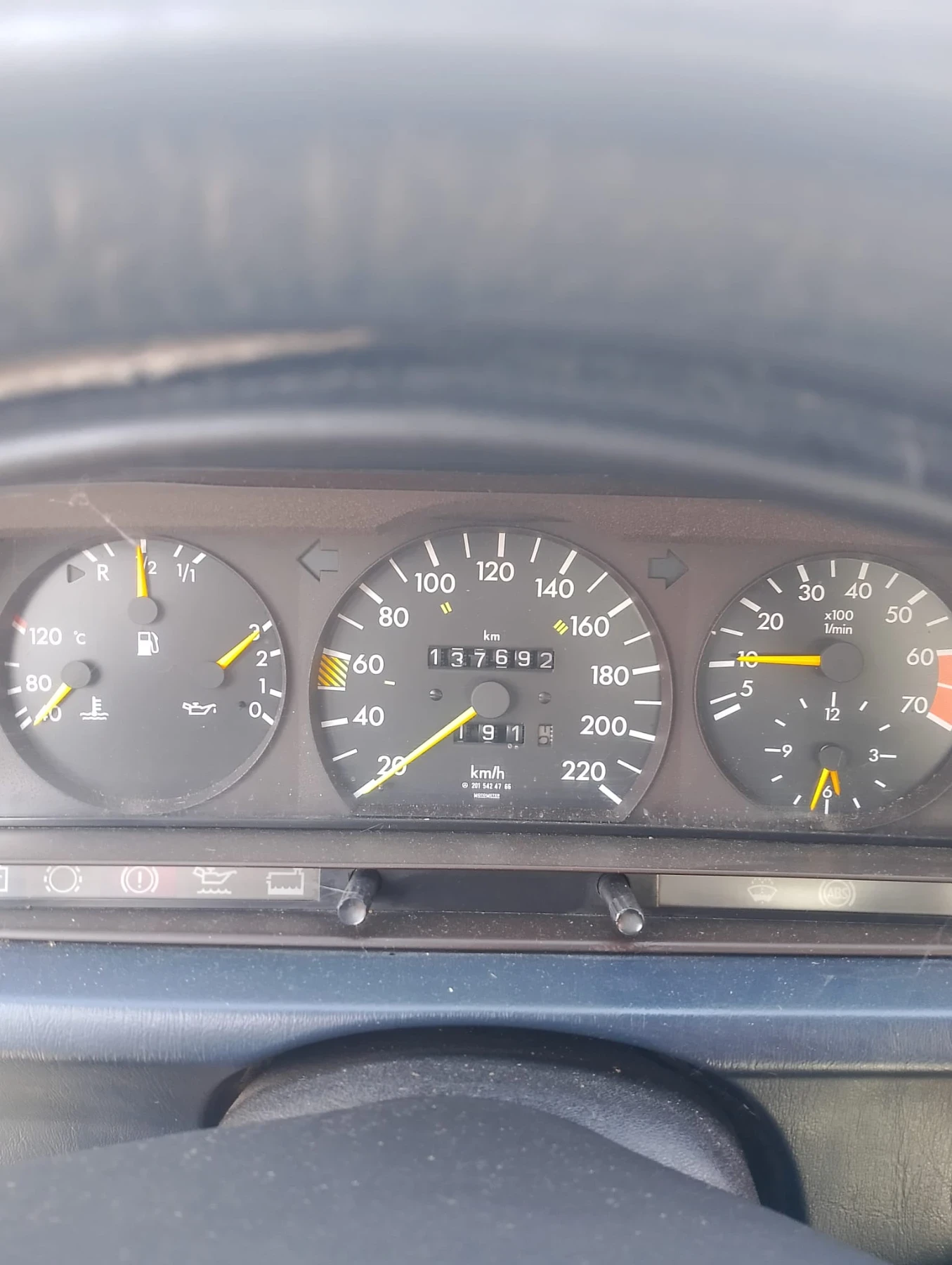 Mercedes-Benz 190 190, снимка 8 - Автомобили и джипове - 56648453