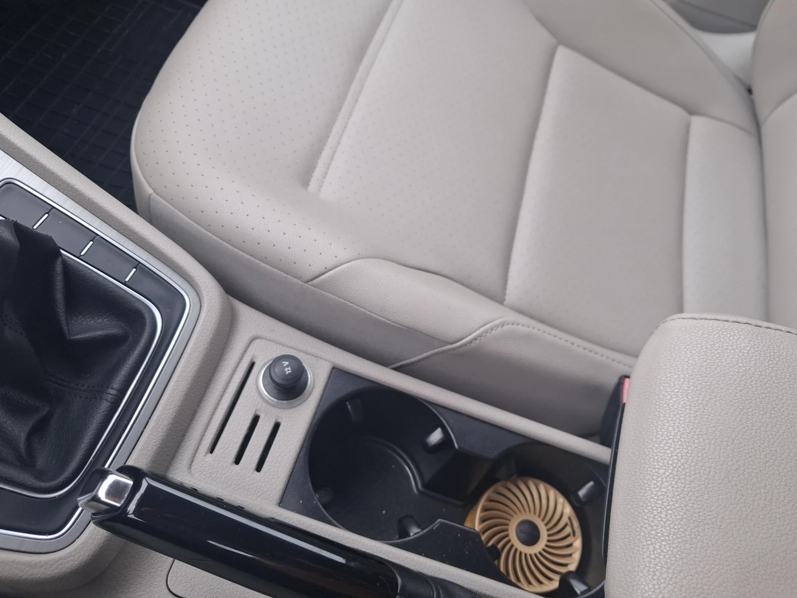 VW Golf, снимка 14 - Автомобили и джипове - 56705539