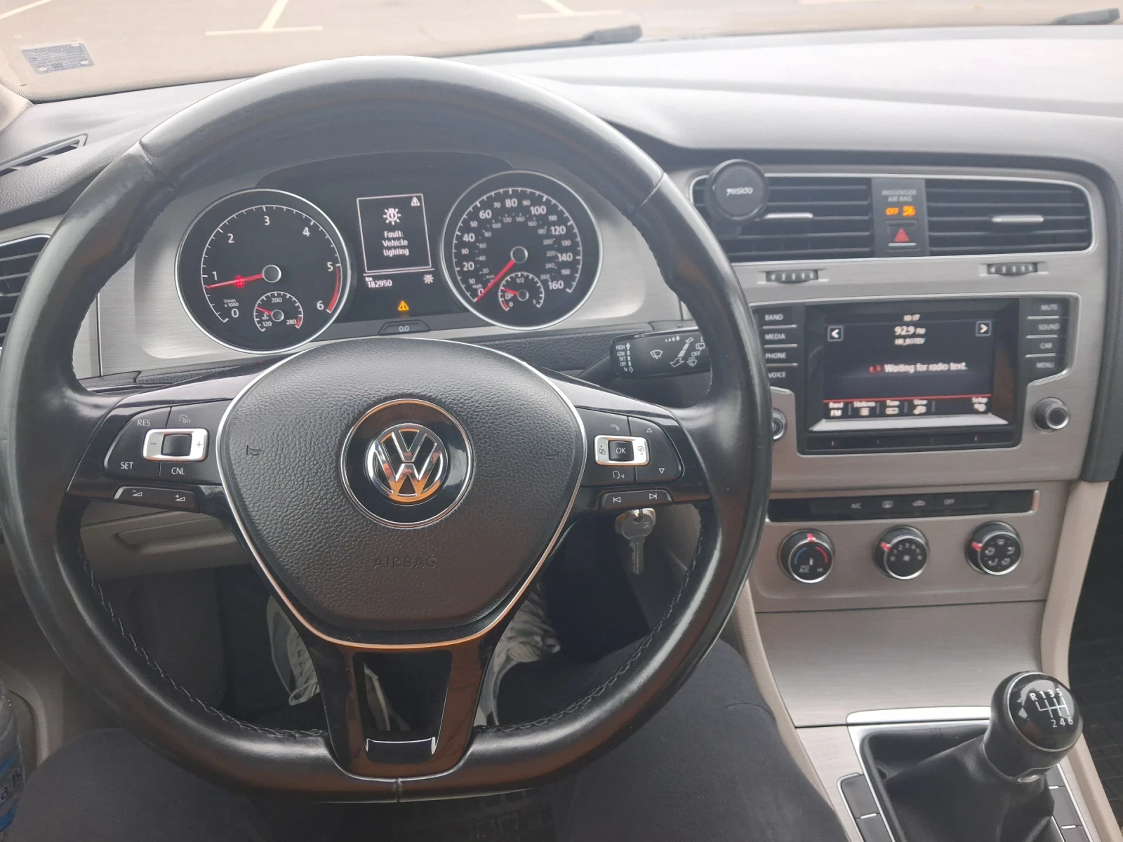 VW Golf, снимка 12 - Автомобили и джипове - 56705539