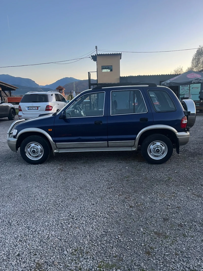 Kia Sportage 2.0 diesel , снимка 6 - Автомобили и джипове - 47695922