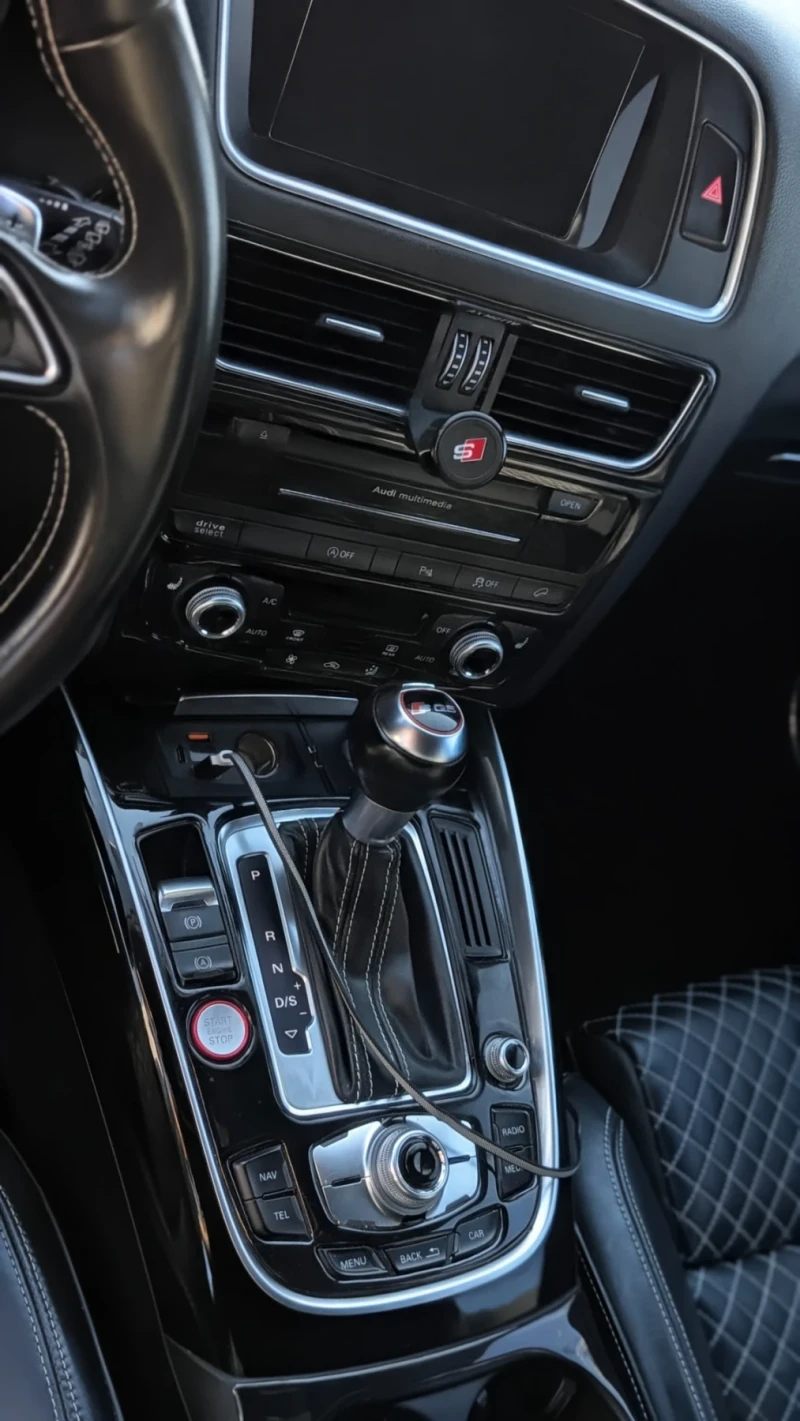 Audi SQ5 DEHA, снимка 13 - Автомобили и джипове - 52260180