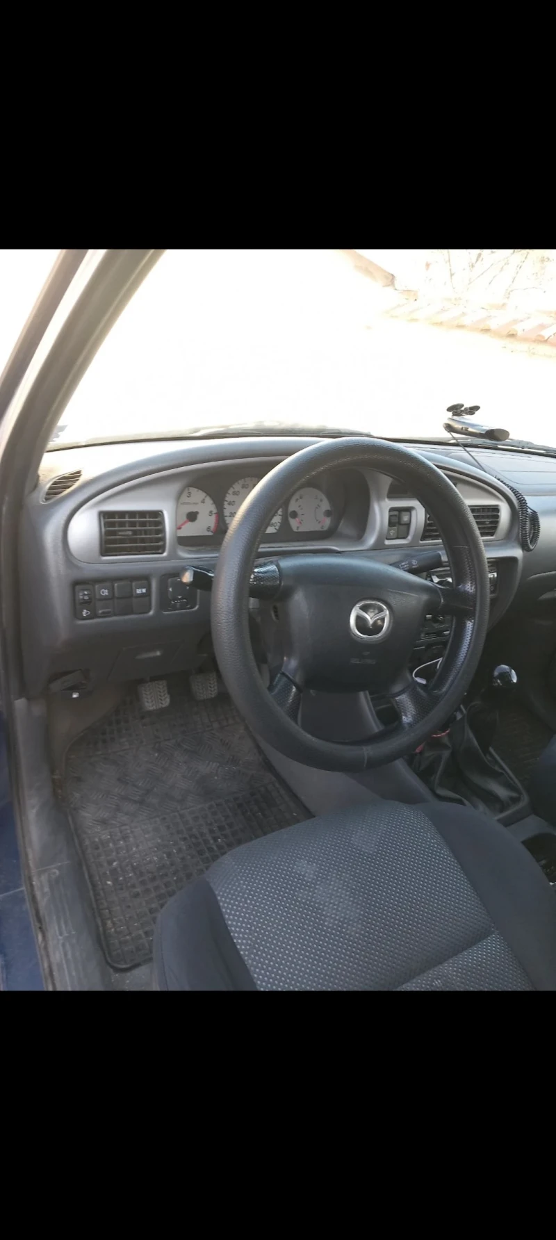 Mazda B2500, снимка 8 - Автомобили и джипове - 52490531