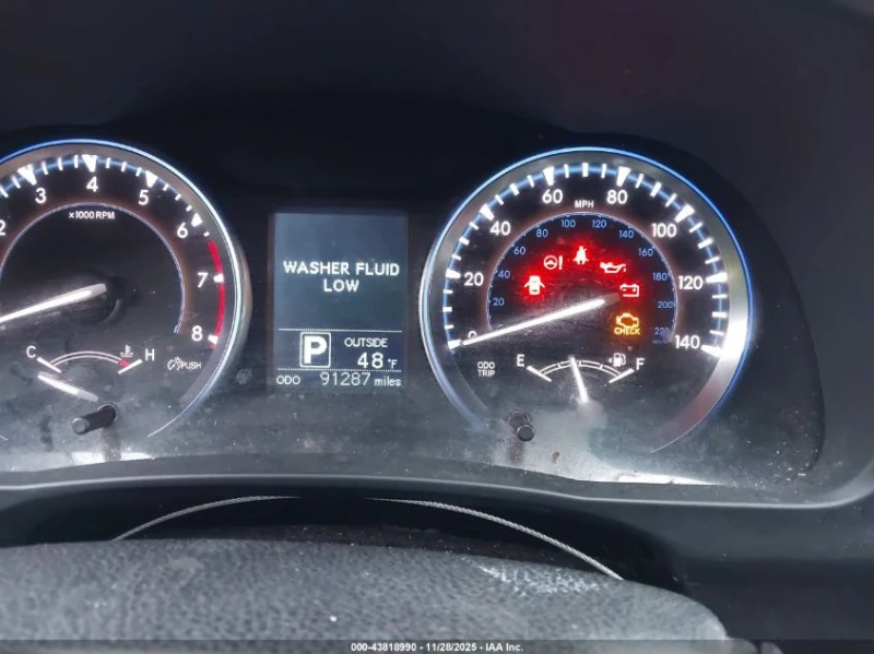 Toyota Highlander 3.5L V-6 DOHC, VVT, 270HP All Wheel Drive, снимка 12 - Автомобили и джипове - 53042585