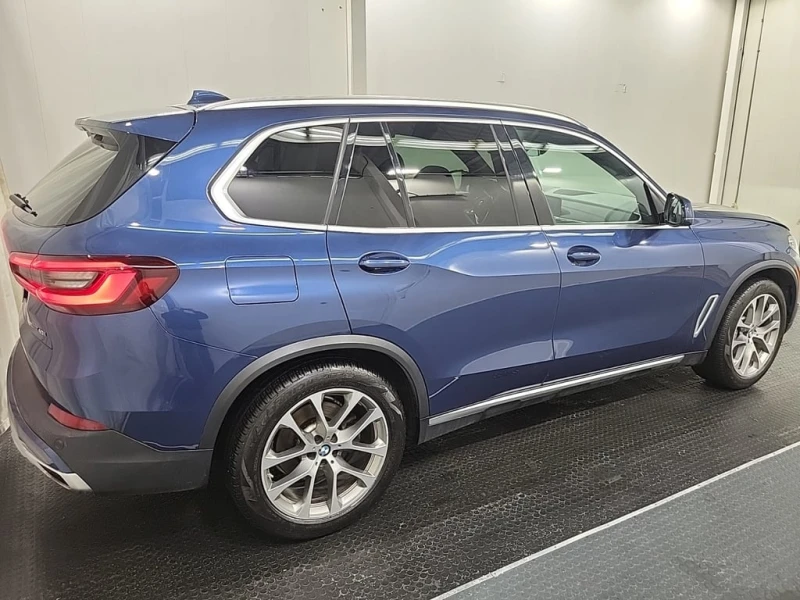 BMW X5  xDrive40i | PANORAMA | ДВА КЛЮЧА | CARFAX, снимка 3 - Автомобили и джипове - 53459726