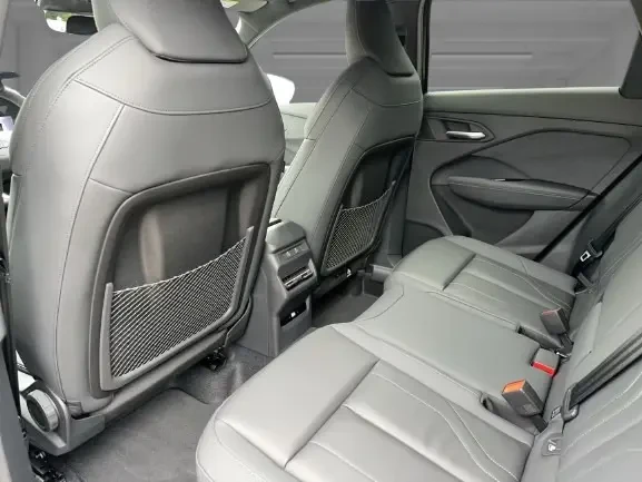 Audi Q3 e-hybrid = S-line = Tech Plus Гаранция, снимка 9 - Автомобили и джипове - 55477175