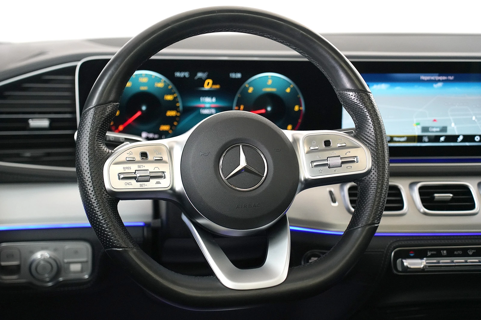 Mercedes-Benz GLE 350 d 4Matic AMG Line Night Package - изображение 10