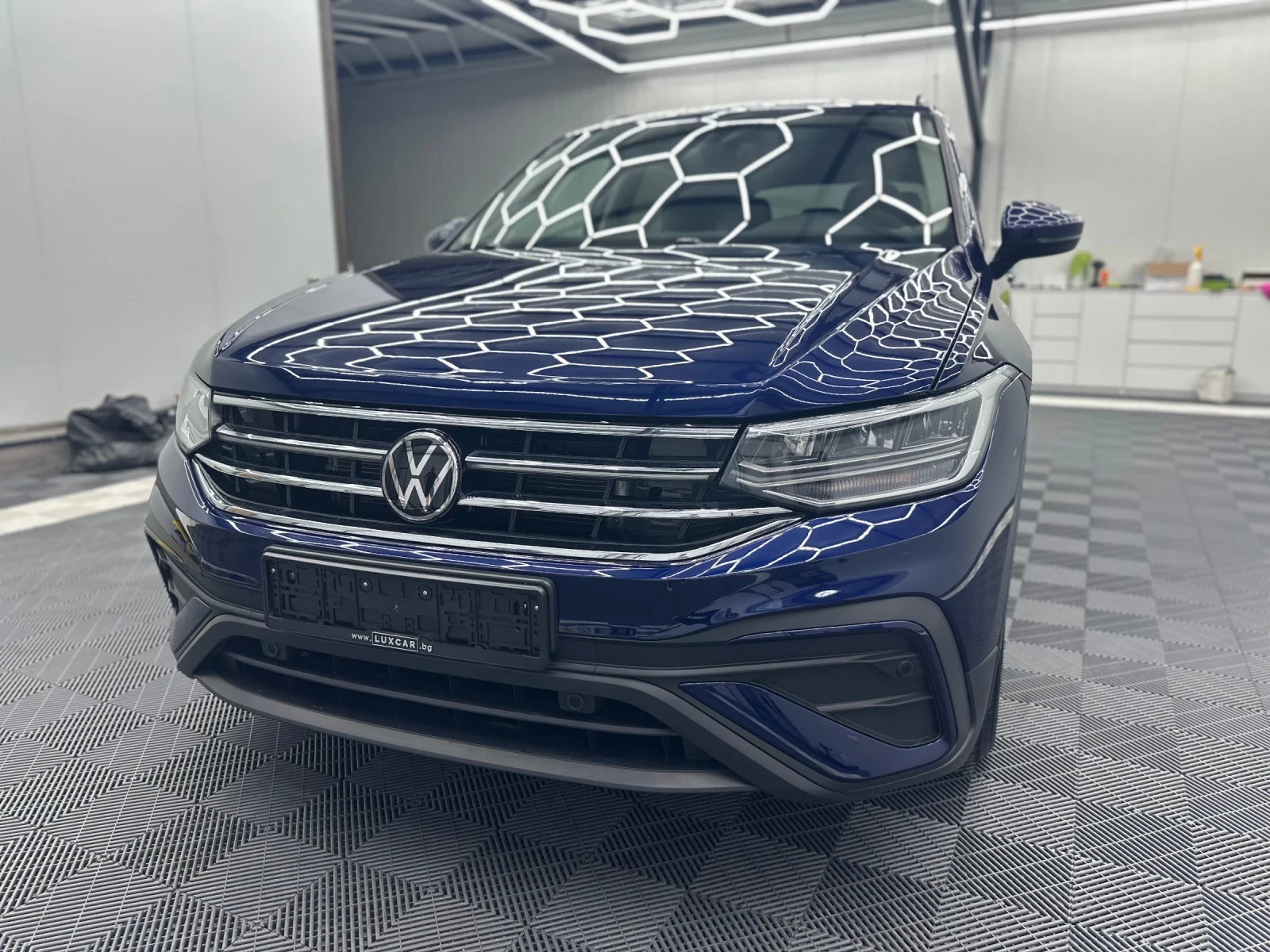 VW Tiguan 2.0 TSI Allspace 4motion - изображение 2