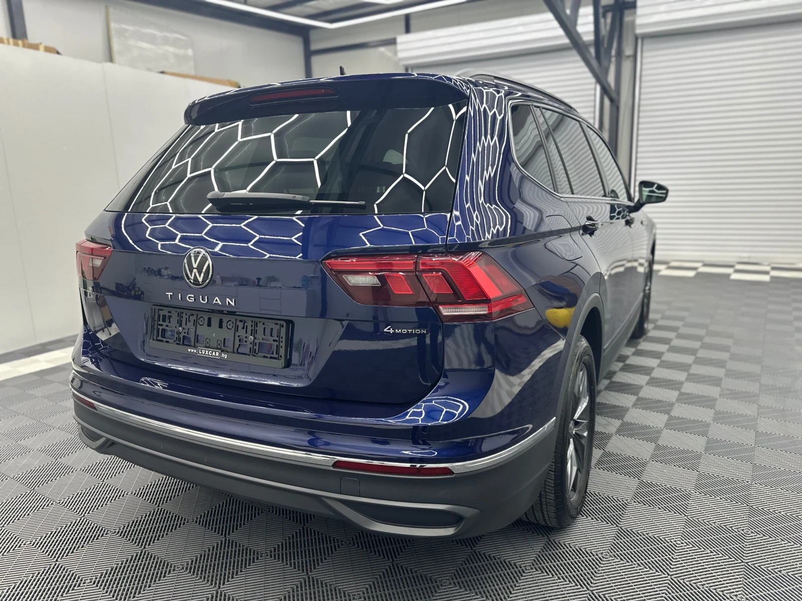 VW Tiguan 2.0 TSI Allspace 4motion - изображение 8