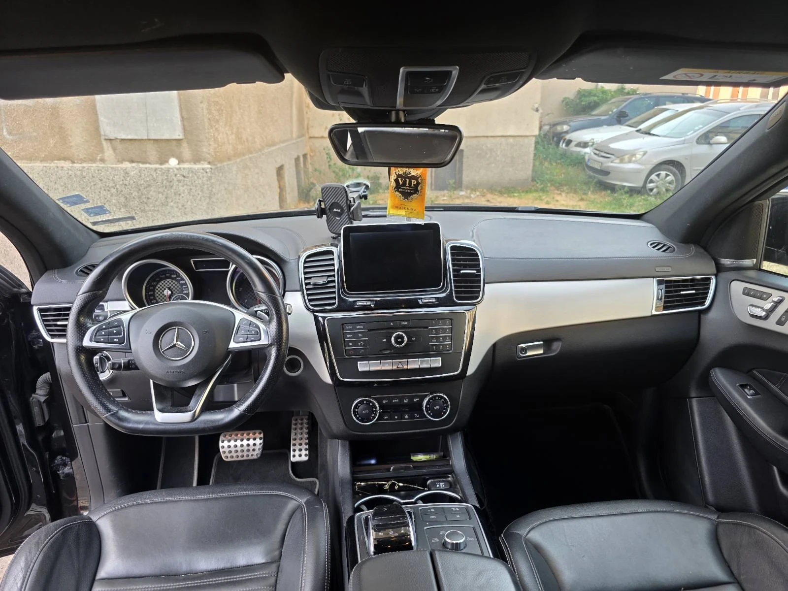 Mercedes-Benz GLE 350 AMG/SHADOWLINE/HARMAN KARDON/360* КАМЕРИ/ПОДГРЕВ - изображение 3