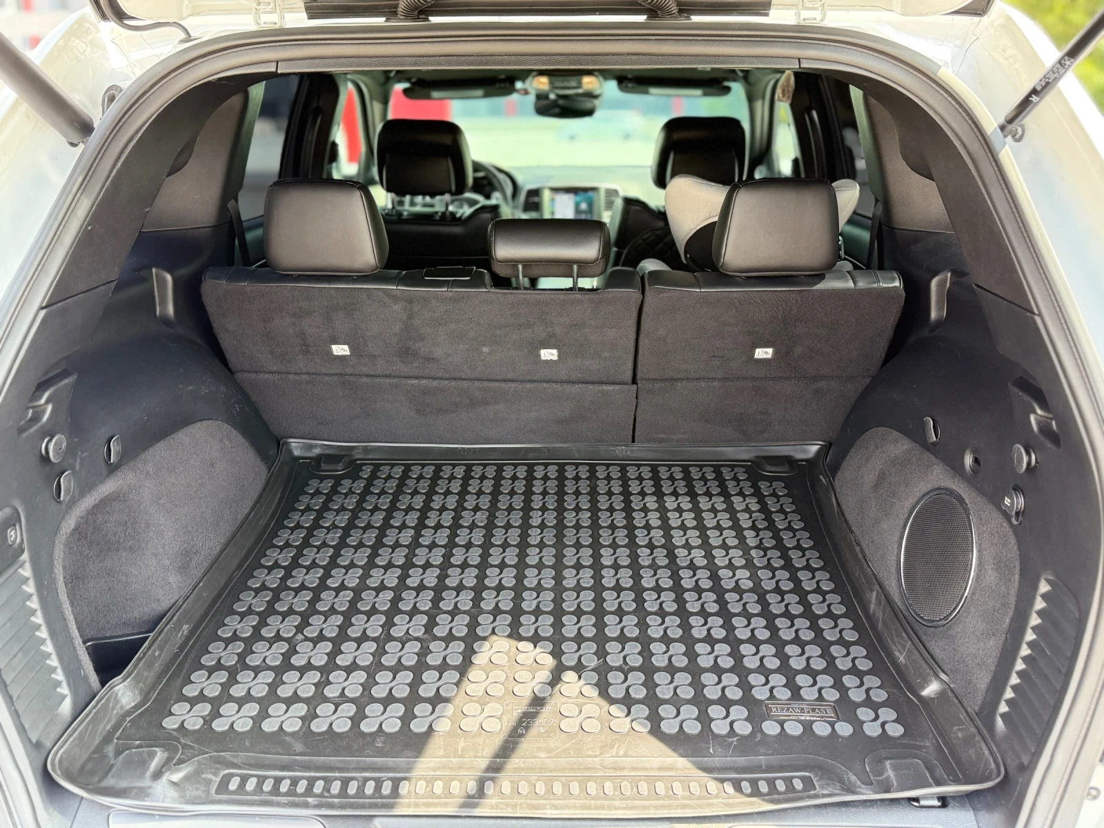 Jeep Grand cherokee High Altitude 2, снимка 14 - Автомобили и джипове - 54035143