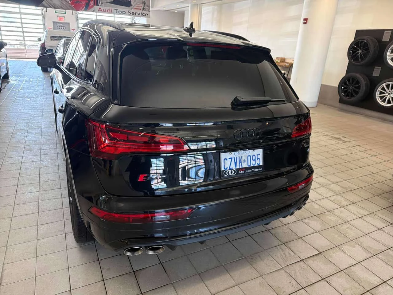 Audi SQ5 * Technik * ХЕД ЪП* 21 * BLACK OPTICS, снимка 4 - Автомобили и джипове - 54129374
