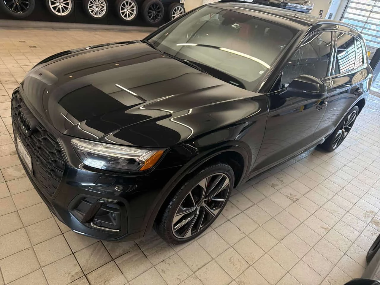 Audi SQ5 * Technik * ХЕД ЪП* 21 * BLACK OPTICS, снимка 2 - Автомобили и джипове - 54129374