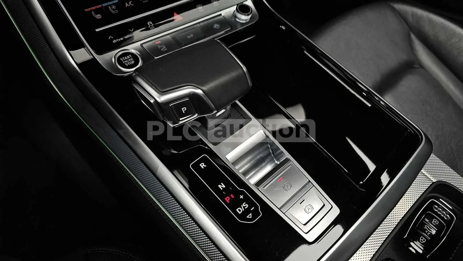 Audi Q8 45TDI QUATTRO| PANO| 360CAM| ОБДУХ| вкл.ТЕХНОТЕСТ, снимка 9 - Автомобили и джипове - 54593838