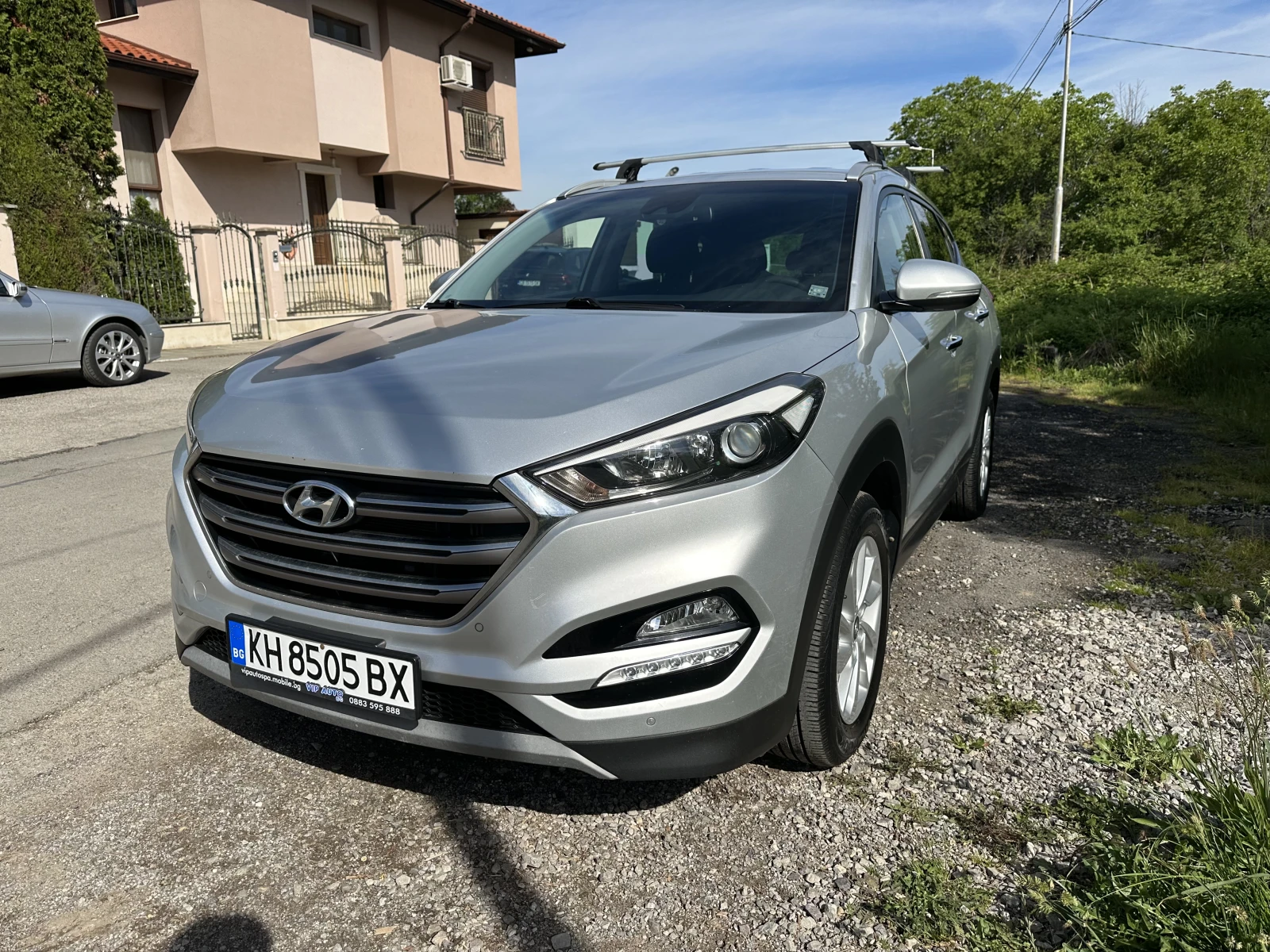 Hyundai Tucson 2.0 CRDI (185 Hp) 4WD, снимка 2 - Автомобили и джипове - 54683735