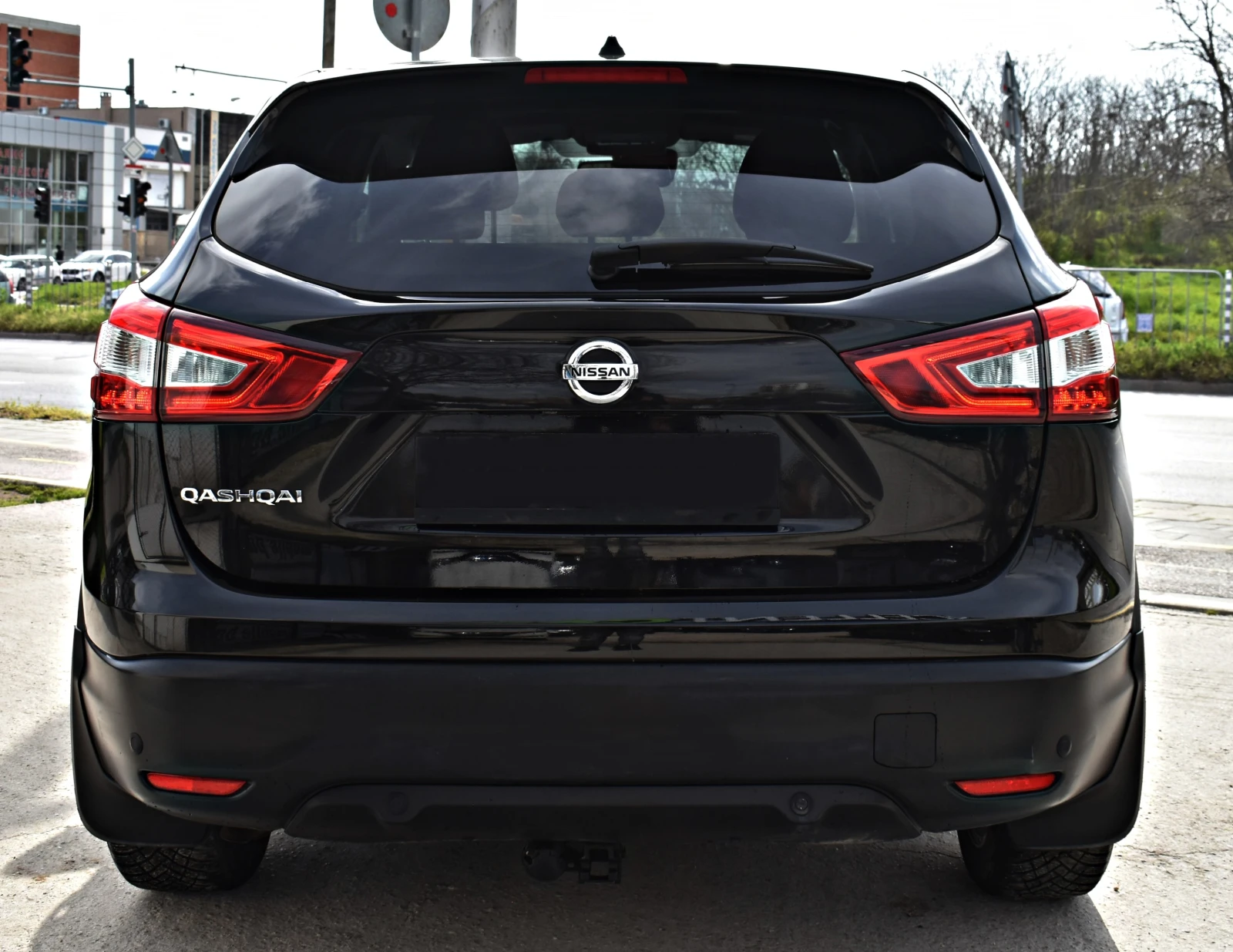 Nissan Qashqai 360CAM* DISSTRONIC* LINE-ASSISt, снимка 2 - Автомобили и джипове - 54846694
