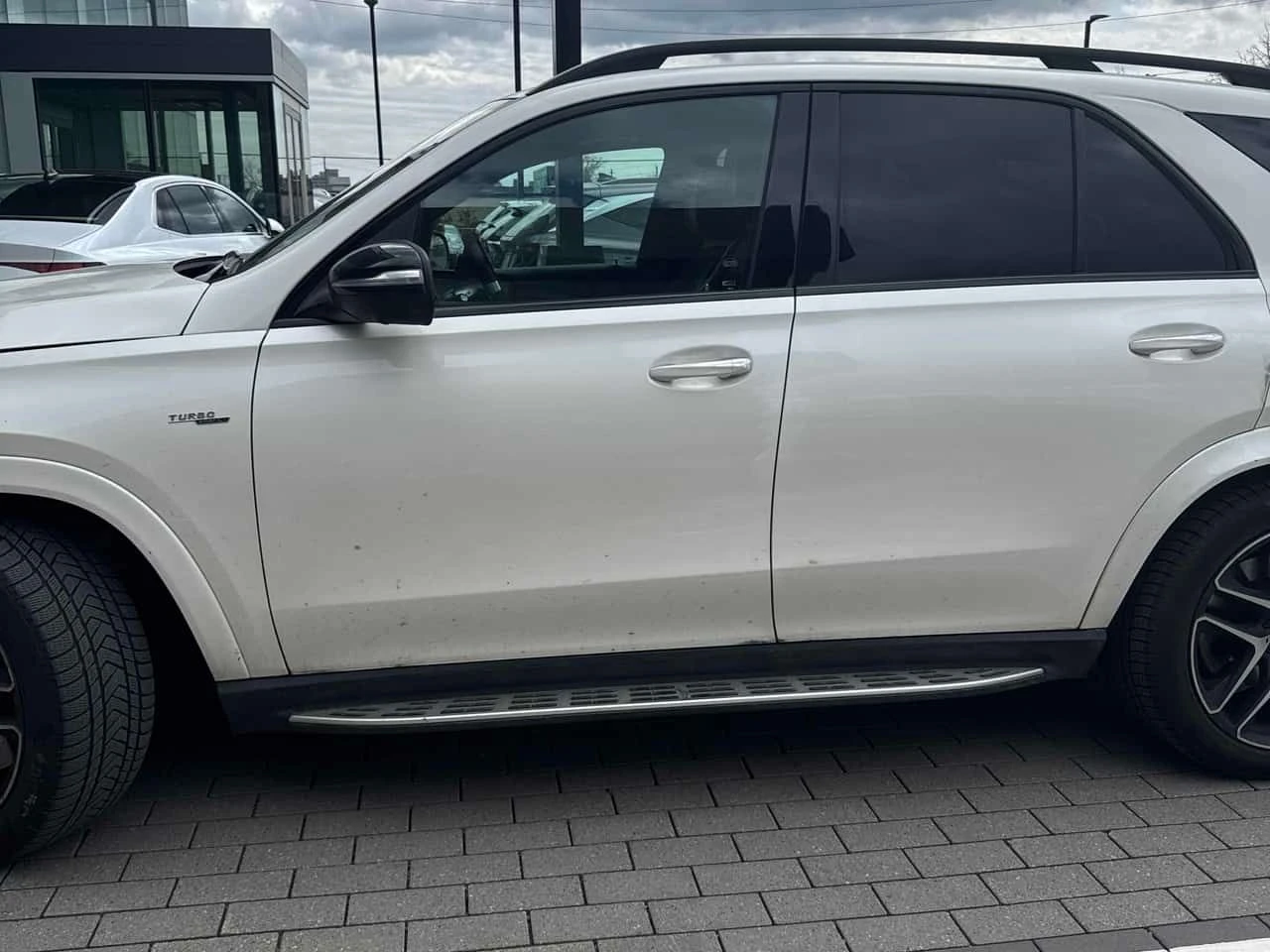 Mercedes-Benz GLE 53 4MATIC * AMG * ДИСТРОНИК * ОБДУХВАНЕ * 2 КЛЮЧА * ПАНО, снимка 2 - Автомобили и джипове - 54884710